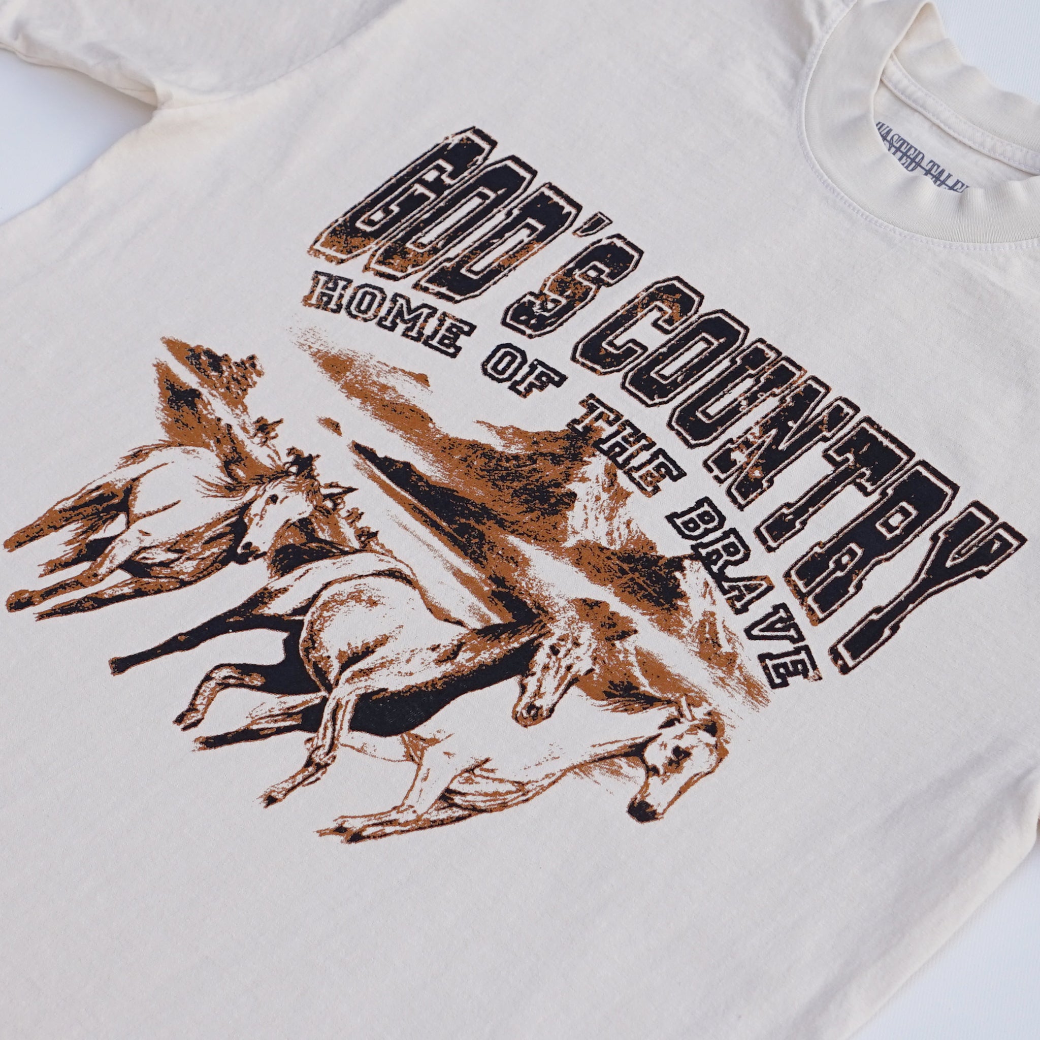 "God's Country" Heavyweight T-Shirt (Desert)